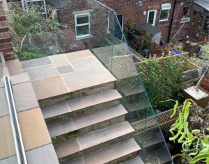 Patio Steps With Infinity Glass Balustrade