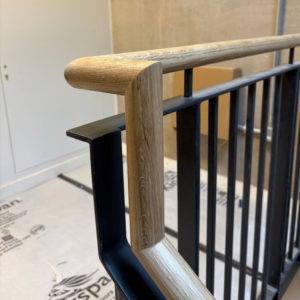 handrail following staircase vertical section