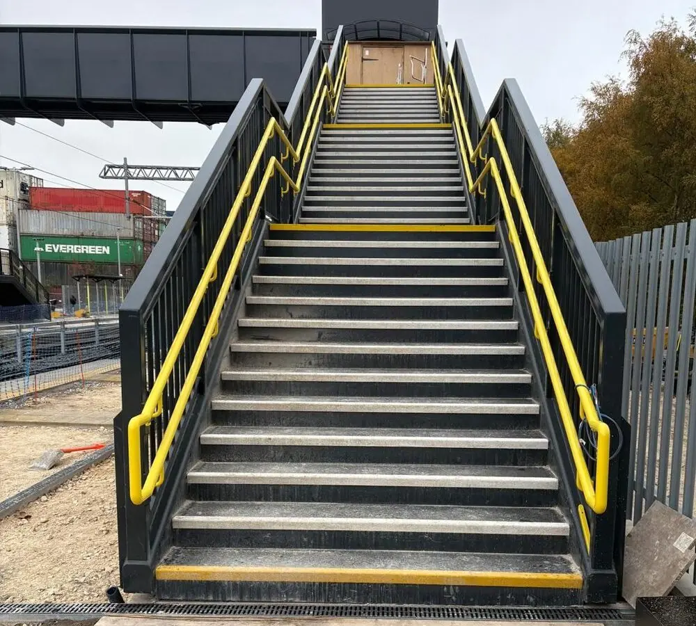 Stainless Steel Powder Coated Handrails with LED Lighting December 2025